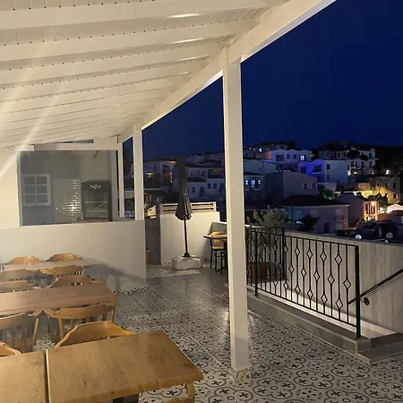 Hotel Muharrembey Cesme