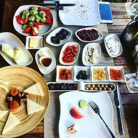 Muharrembey 2* Cesme