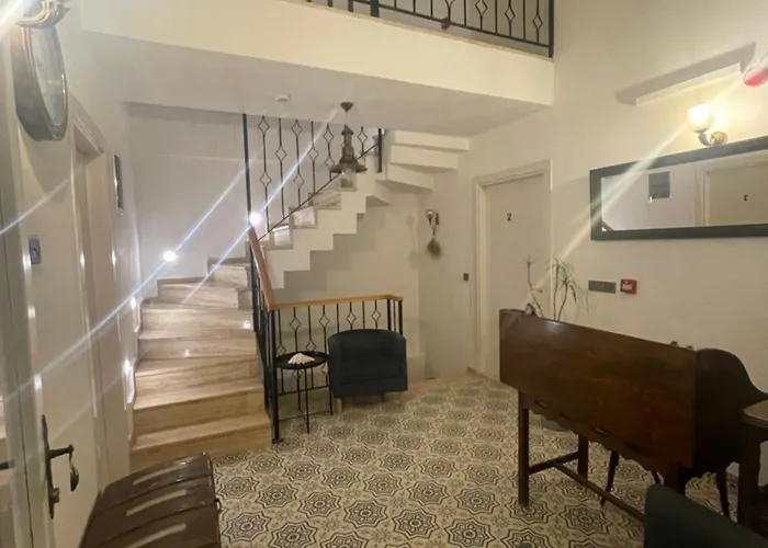 Muharrembey Szálloda Çeşme