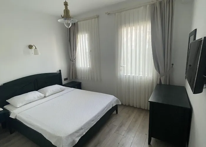 Szálloda Muharrembey 2*