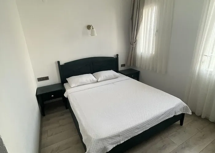 Muharrembey Szálloda Çeşme